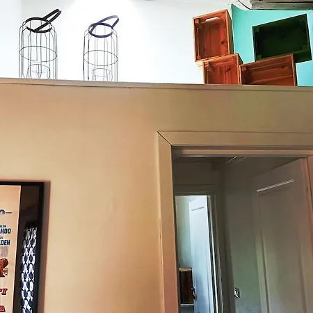 Apartament Lovely Civico42 *