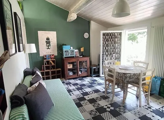 Lovely Civico42 아파트 *